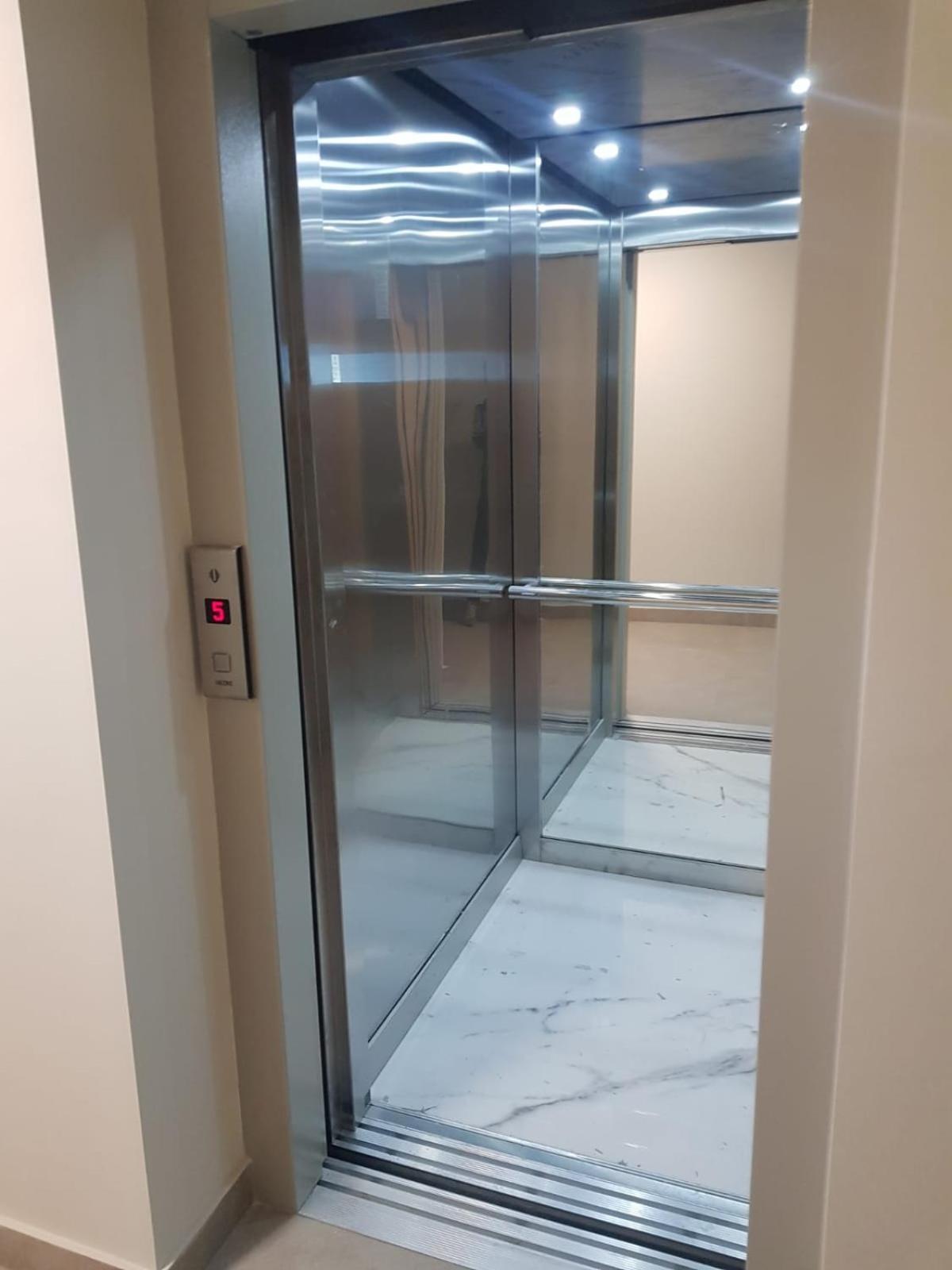 New Transilvania Apartment Kluż-Napoka Zewnętrze zdjęcie