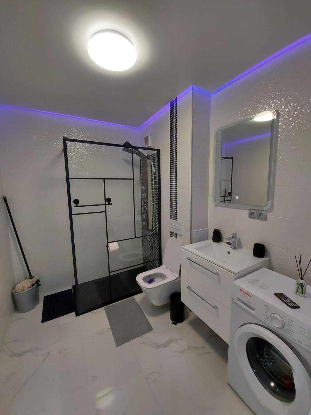 New Transilvania Apartment Kluż-Napoka Zewnętrze zdjęcie
